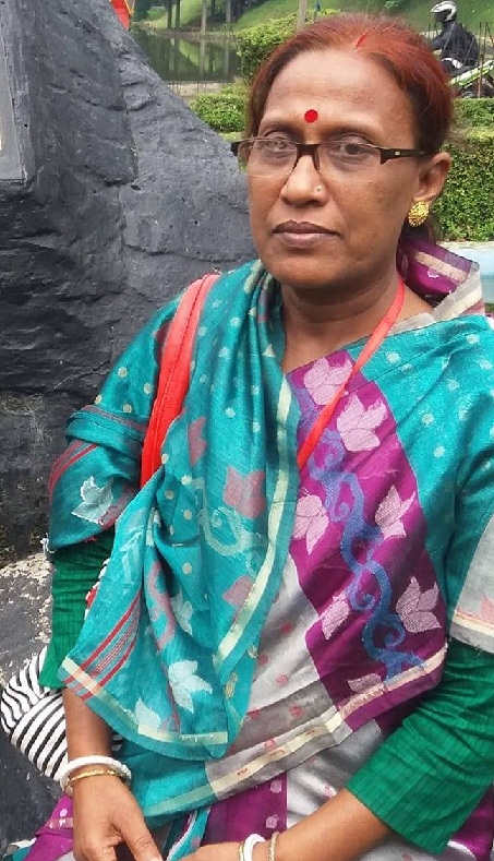 অ র্চ না  মা লা কা র 